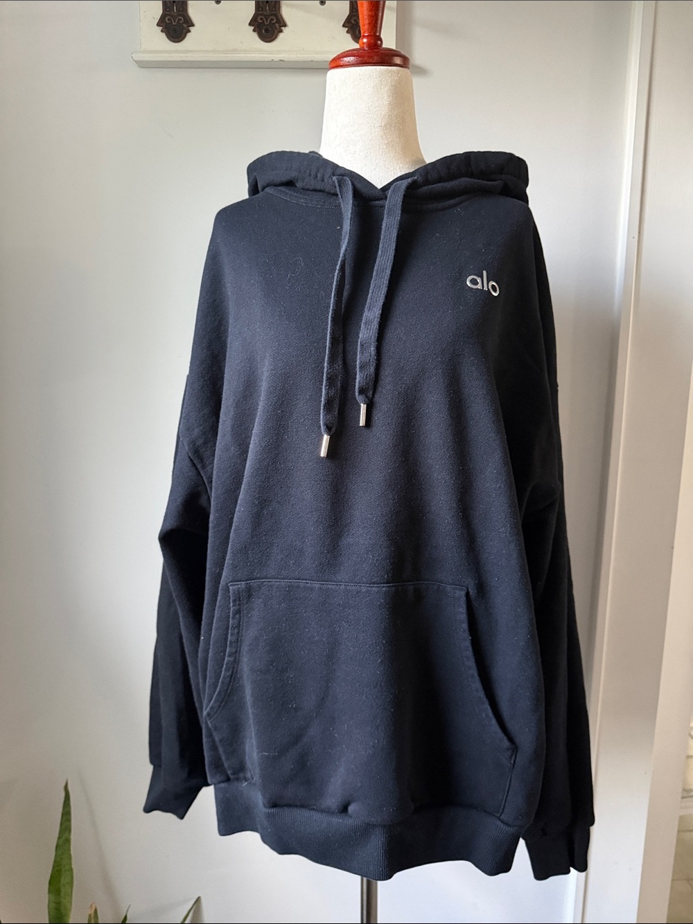ALO Yoga Men's Black Crewneck Hoodie with Small Logo